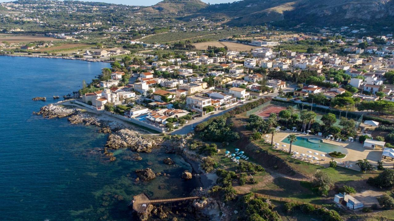 La Tonnara Di Bonagia Resort Valderice Exterior photo